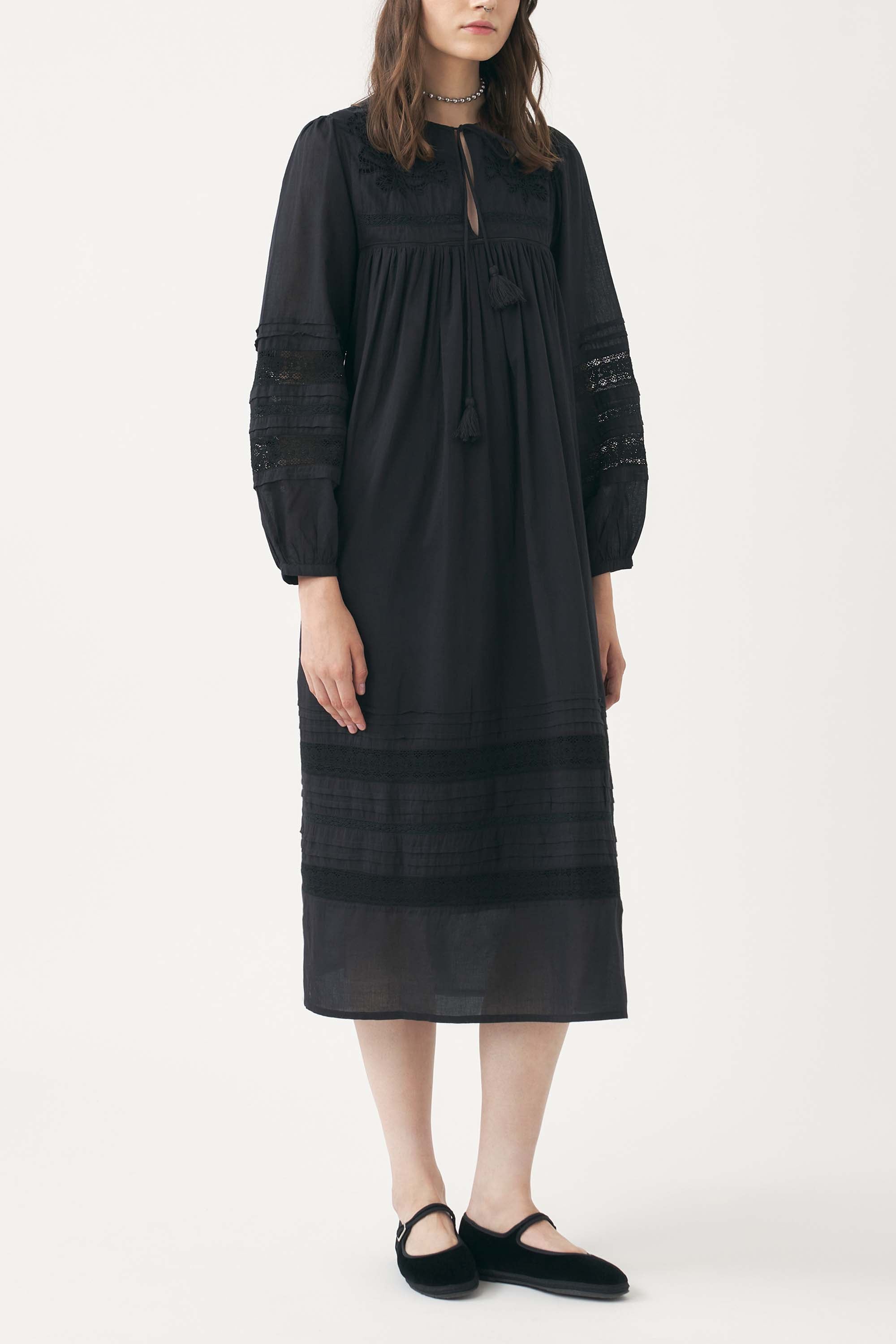 Kleid mit durchbrochenem Gewebe Aloha