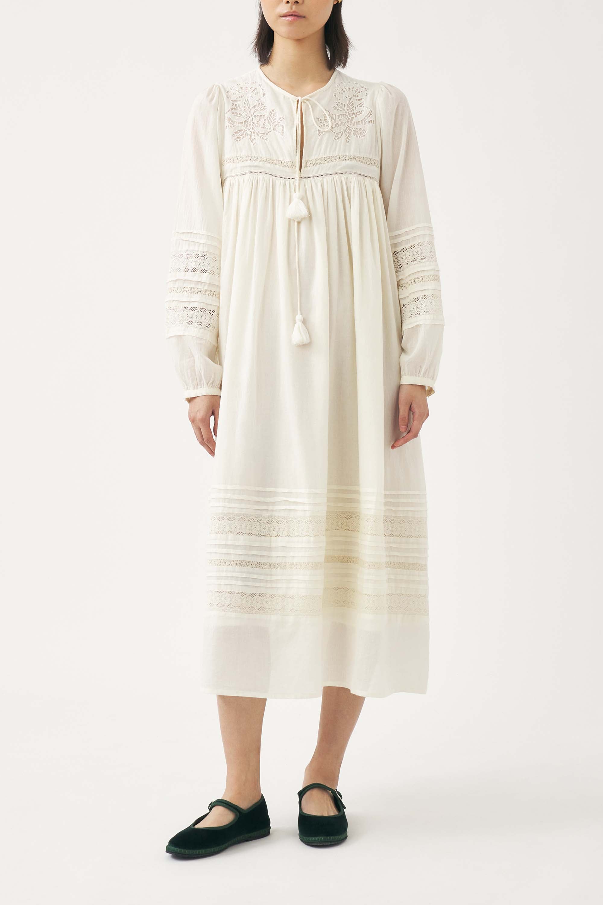 Kleid mit durchbrochenem Gewebe Aloha